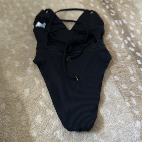 Isabelle Rose one piece swim suit - Picture 3 of 3